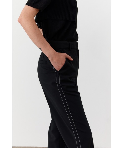 MOHAN(モハン)の「【MOHAN 】TWR ステッチ フレアド トラウザー / TWR STITCH FLARED TROUSERS(スラックス・レディース・ブラック/ライトベージュ・SMALL/MEDIUM)」の3枚目の写真