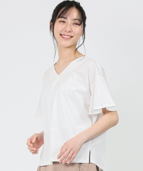 MARLENE JOBERT(マルレーヌ ジョベル)の「マルレーヌジョベル/MARLENE JOBERT 接触冷感 Vネック 袖フレアTシャツ(Tシャツ/カットソー・レディース・ネイビー/サックスブルー/オレンジ/ホワイト/イエロー・LARGE/MEDIUM)」の2枚目の写真