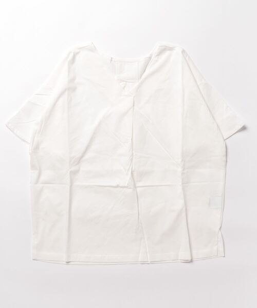 MARLENE JOBERT(マルレーヌ ジョベル)の「マルレーヌジョベル/MARLENE JOBERT 接触冷感 Vネック 袖フレアTシャツ(Tシャツ/カットソー・レディース・ネイビー/サックスブルー/オレンジ/ホワイト/イエロー・LARGE/MEDIUM)」の21枚目の写真