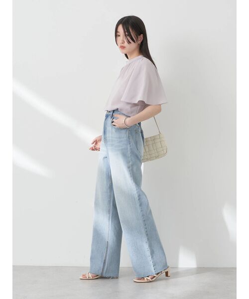 earth music&ecology(アースミュージックアンドエコロジー)の「2WAYフレアスリーブブラウス(シャツ/ブラウス・レディース・オフホワイト/サックスブルー/ピンク/ドット・FREE)」の17枚目の写真