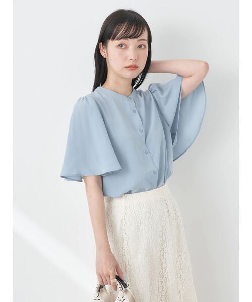 earth music&ecology(アースミュージックアンドエコロジー)の「2WAYフレアスリーブブラウス(シャツ/ブラウス・レディース・オフホワイト/サックスブルー/ピンク/ドット・FREE)」の20枚目の写真