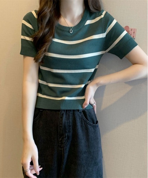 ibeul_（イベール）の「コンパクトボーダーニットトップス（Tシャツ/カットソー・レディース・アイボリー/グリーン/ブラック/ホワイト・FREE）」の9枚目の写真