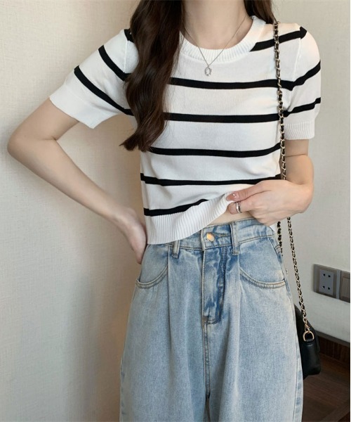 ibeul_（イベール）の「コンパクトボーダーニットトップス（Tシャツ/カットソー・レディース・アイボリー/グリーン/ブラック/ホワイト・FREE）」の18枚目の写真