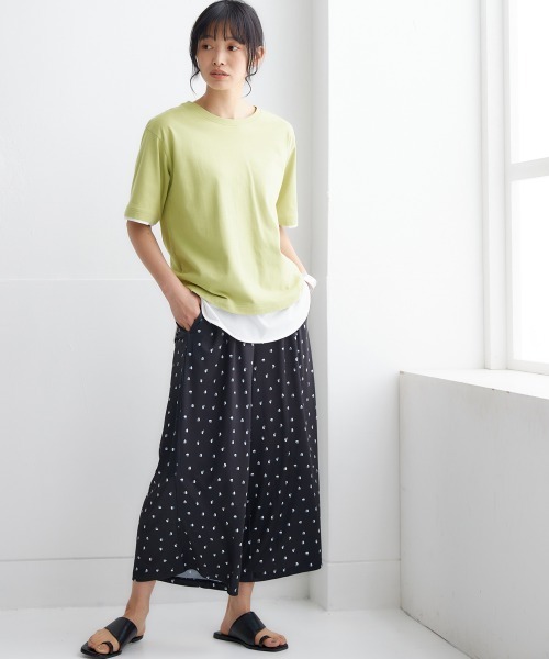 nissen(ニッセン)の「【汗じみ防止加工】重ね着風トップス(Tシャツ/カットソー・レディース・グレイッシュベージュ/チャコールグレー/グリーン系/ブラック/ブルー・L/LL/S/M)」の13枚目の写真