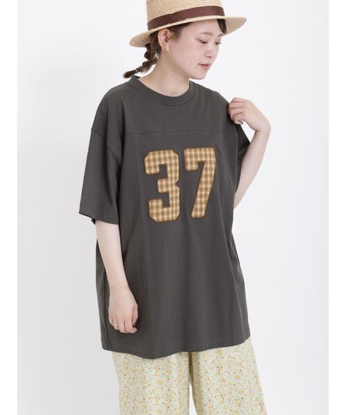 Samansa Mos2(サマンサ モスモス)の「ロゴアップリケTシャツ(Tシャツ/カットソー・レディース・オフホワイト/キナリ/チャコールグレー・F)」の3枚目の写真