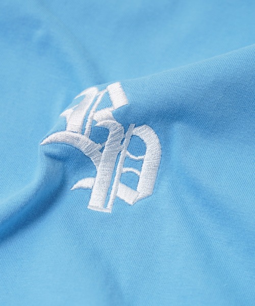 リナシメント RINASCIMENTO 刺繍RロゴTシャツ （Blu） リナシメント RINASCIMENTO 刺繍RロゴTシャツ （Blu