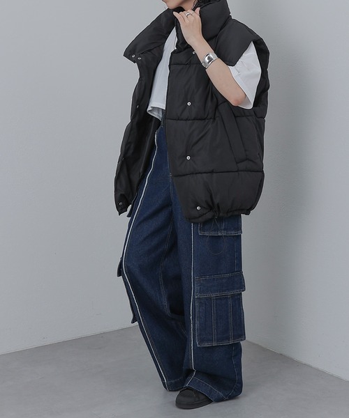 COLONY 2139(コロニートゥーワンスリーナイン)の「中わたオーバーベスト(ダウンベスト・レディース・アイボリー/ブラック・FREE)」の13枚目の写真