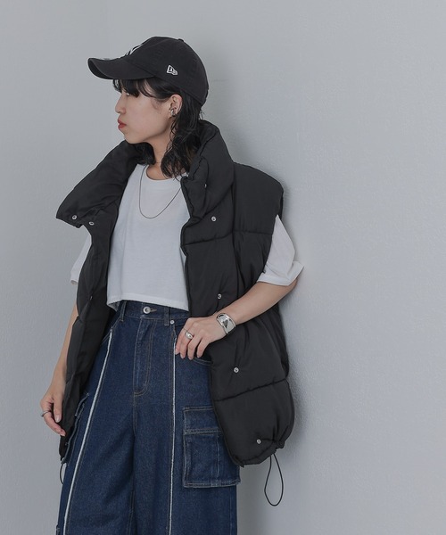 COLONY 2139(コロニートゥーワンスリーナイン)の「中わたオーバーベスト(ダウンベスト・レディース・アイボリー/ブラック・FREE)」の4枚目の写真