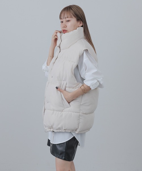 COLONY 2139(コロニートゥーワンスリーナイン)の「中わたオーバーベスト(ダウンベスト・レディース・アイボリー/ブラック・FREE)」の14枚目の写真