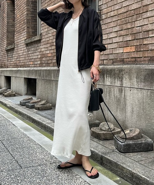 DouDou（ドゥドゥ）の「ランダムリブ2WAYタンクワンピース（ワンピース・レディース・オフホワイト/グレイッシュベージュ/ネイビー/ブラック・FREE）」の16枚目の写真