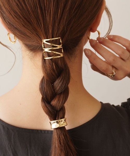 ammy.(エイミードット)の「【 ammy. / エイミードット 】 ニュアンス デザイン メタル ヘアカフ セット(ヘアピン・レディース・ゴールド/シルバー/ゴールド系その他/ゴールド系その他2・FREE)」の1枚目の写真