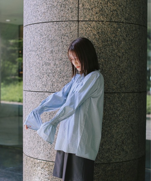 N.（N. Natural Beauty Basic）（エヌエヌナチュラルビューティーベーシック）の「◆ベルスリーブブラウス（シャツ/ブラウス・レディース・グレー系その他/ブルー系その他/オフホワイト・MEDIUM）」の13枚目の写真