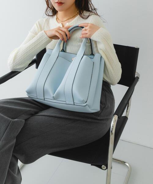 RODE SKO（ロデスコ）の「ダブルポケットトートバッグ（トートバッグ・レディース・ブラック/ライトグレー/ホワイト系その他/ベージュ系その他/ロイヤルブルー/グレー・ONE）」の6枚目の写真