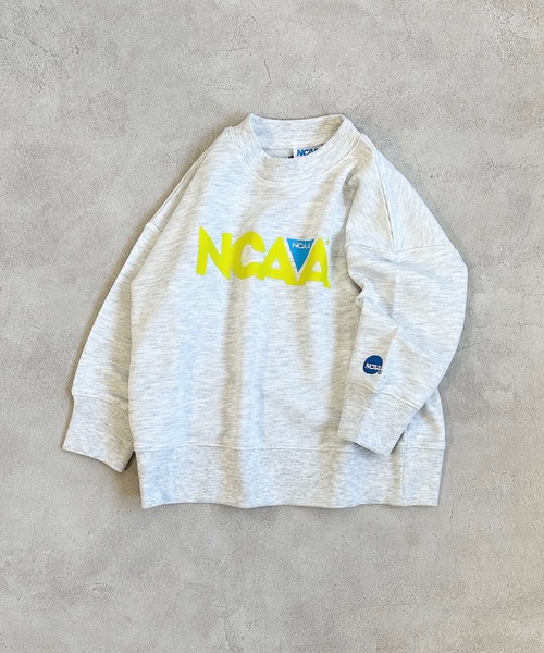 NCAA(エヌシーエーエー)の「【NCAA】別注 プリント裏毛トレーナー(80~120cm)(スウェット・キッズ・ブラック/アイボリー・80/90/100/110/120)」の2枚目の写真