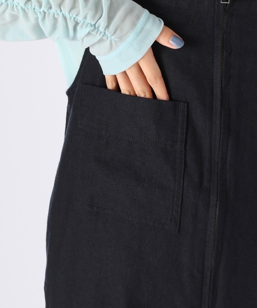 niko and...（ニコアンド）の「トロットカーゴサロペット（サロペット/オーバーオール・レディース・ダークブラウン/ブラック/カーキ・FREE）」の20枚目の写真