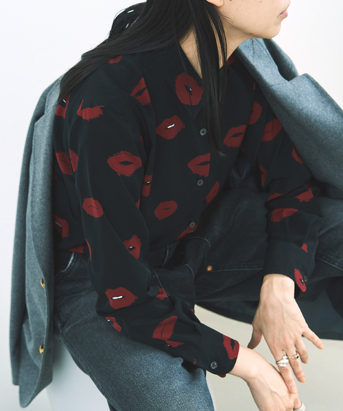 HARDY NOIR（アルディーノアール）の「LIP PRINTシャツ（シャツ 