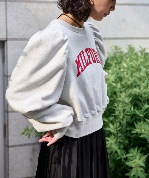 FREE'S MART（フリーズマート）の「◆カレッジロゴパフスリーブショート丈スウェット（スウェット・レディース・ホワイト系その他/ネイビー・FREE）」の5枚目の写真