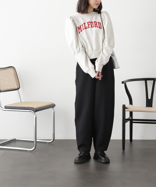 FREE'S MART（フリーズマート）の「◆カレッジロゴパフスリーブショート丈スウェット（スウェット・レディース・ホワイト系その他/ネイビー・FREE）」の14枚目の写真