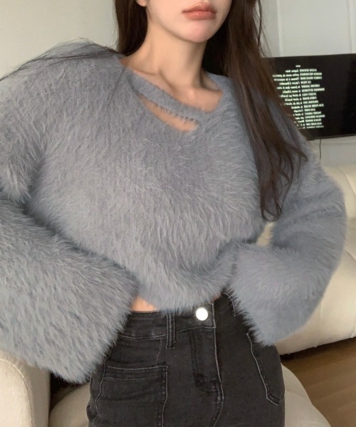 取引中極美品✨ ルル ウィルビー Vネック シャギー ニット 長袖 セーター M LADY LIKE ニット セーター クロップド丈V開きシャギーニット