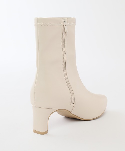 Honeys（ハニーズ）の「ポインテッドストレッチブーツ（ブーツ・レディース・グレイッシュベージュ/ブラック/アイボリー・L/S/M/LL）」の13枚目の写真