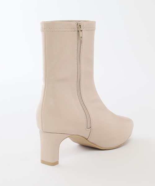 Honeys（ハニーズ）の「ポインテッドストレッチブーツ（ブーツ・レディース・グレイッシュベージュ/ブラック/アイボリー・L/S/M/LL）」の19枚目の写真