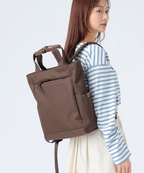 BEAMS HEART(ビームスハート)の「2WAY シンプルバックパック(A4サイズ収納可能)(バックパック/リュック・レディース・ライトグレー/ブラック/オリーブ/サックスブルー/ベージュ/ブラウン・ONE SIZE)」の21枚目の写真