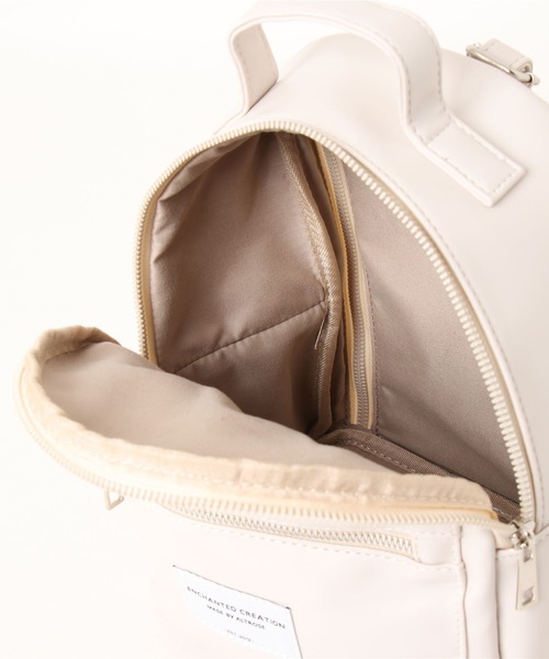 ALTROSE（アルトローズ）の「ミニリュック シンプル フェイクレザー 合皮 シード（バックパック/リュック・レディース・ブラック系/ブラック/アイボリー/シルバー/グレー/カーキ・FREE）」の11枚目の写真
