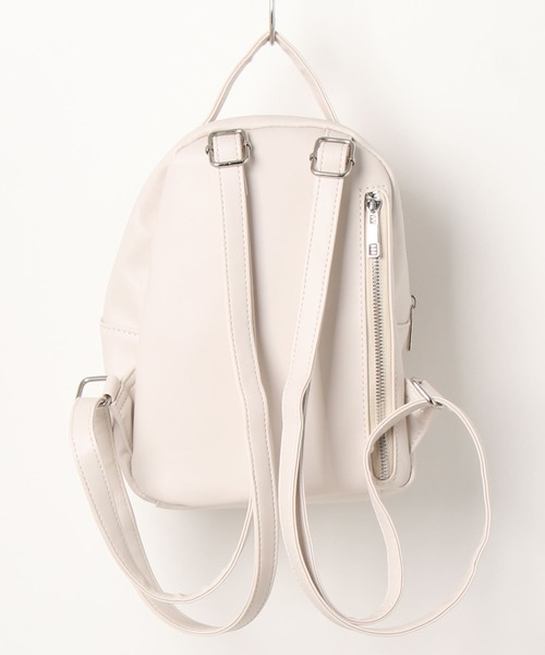 ALTROSE（アルトローズ）の「ミニリュック シンプル フェイクレザー 合皮 シード（バックパック/リュック・レディース・ブラック系/ブラック/アイボリー/シルバー/グレー/カーキ・FREE）」の13枚目の写真