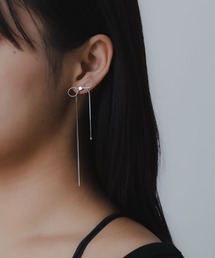 YU-KA：リボンモチーフロングピアス