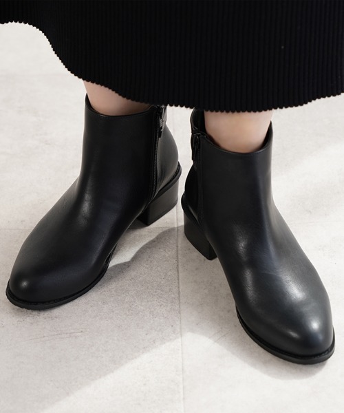 Piedi Nudi（ピエディヌーディ）の「ベルトデザイン ベーシック ショートブーツ（レインシューズ・レディース・ブラック/ブラック系その他/ブラウン/ダークブラウン・LL/S/M/L）」の13枚目の写真