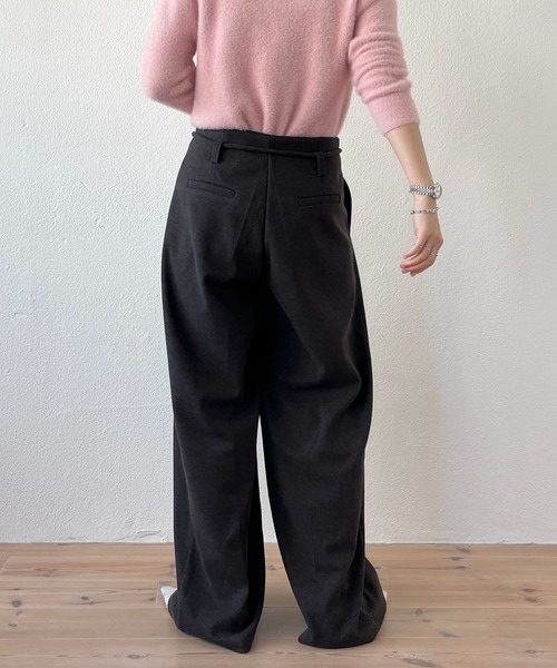 wee9s(ウィークス)の「【2点SET】tuck wide curve pants / タックワイドカーブパンツ (ロープベルトセット)(スラックス・レディース・ブラック/ブラウン/アイボリー/グレー・S/M)」の11枚目の写真