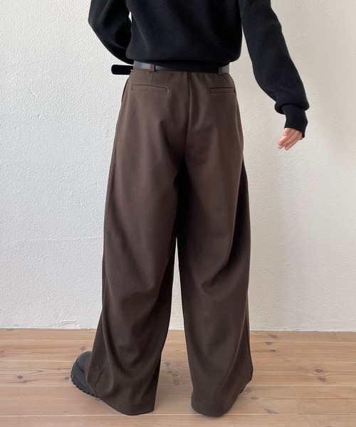 wee9s(ウィークス)の「【2点SET】tuck wide curve pants / タックワイドカーブパンツ (ロープベルトセット)(スラックス・レディース・ブラック/ブラウン/アイボリー/グレー・S/M)」の18枚目の写真