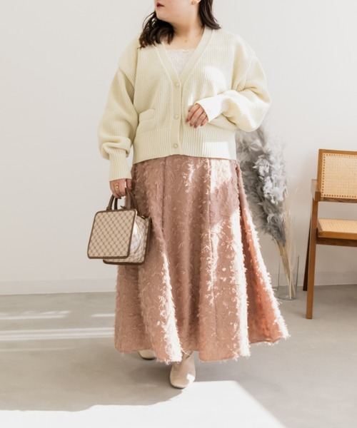 CLETTE(クレット)の「ポケット付きスポンジニットカーディガン(カーディガン/ボレロ・レディース・アイボリー/ラベンダー/ブルー・3L/LL/4L)」の7枚目の写真