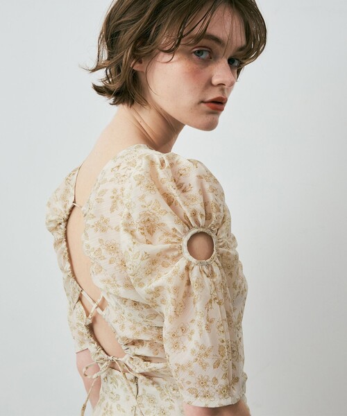 新品タグ付き✨ミークチュール　デイシー　ポワンティエフルールワンピース　1 DEICY ポワンティエフルールワンピース deicy me ポワンティエフルール