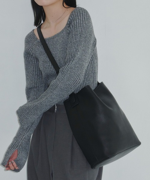 Aunt Marie's(アントマリーズ)の「ワンハンドルシンプルショルダー/ポーチ付き(ショルダーバッグ・レディース・ブラック/ベージュ・FREE)」の15枚目の写真