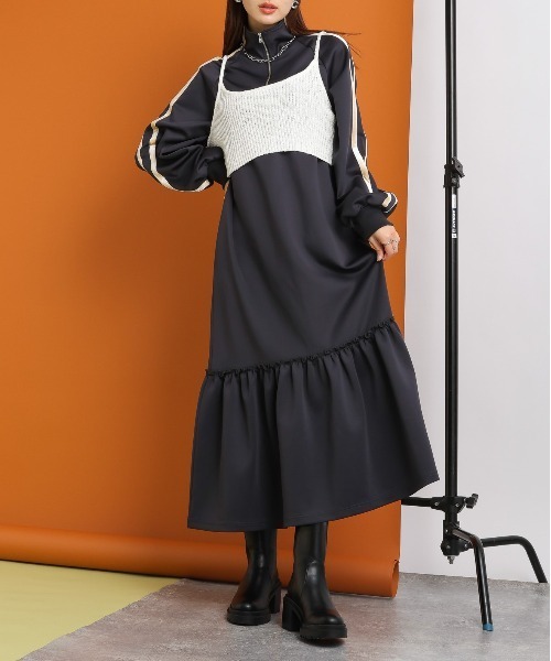 RAGEBLUE（レイジブルー）の「2WAY/スパンコールZIPニットビスチェ（ベスト・レディース・ホワイト/グリーン/ブラック・FREE）」の4枚目の写真