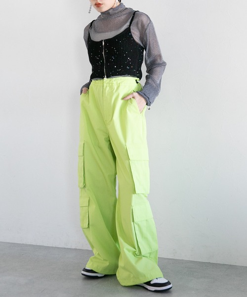 RAGEBLUE（レイジブルー）の「2WAY/スパンコールZIPニットビスチェ（ベスト・レディース・ホワイト/グリーン/ブラック・FREE）」の6枚目の写真