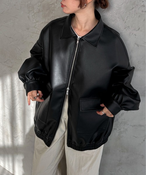 feepur（フェピュール）の「レザーライクビッグブルゾン（ブルゾン・レディース・ブラック・MEDIUM）」の10枚目の写真