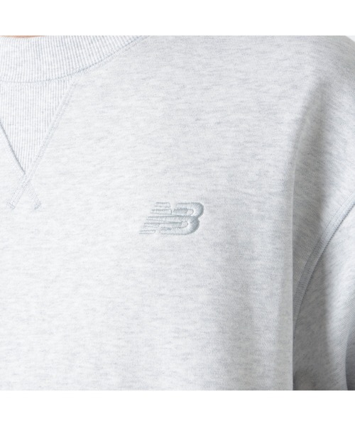 NEW BALANCE(ニューバランス)の「Athletics スウェットクルー(スウェット・メンズ・ヘザーグレー/ブラック/ライトベージュ・SMALL/MEDIUM/LARGE/X-LARGE/XX-LARGE)」の9枚目の写真