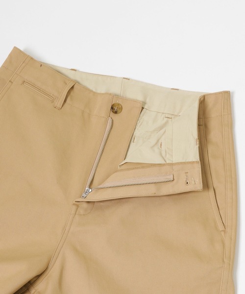 URBAN RESEARCH(アーバンリサーチ)の「ノータックチノパンツ(チノパンツ・メンズ・カーキ/ホワイト/ベージュ・MEDIUM/SMALL/LARGE)」の5枚目の写真