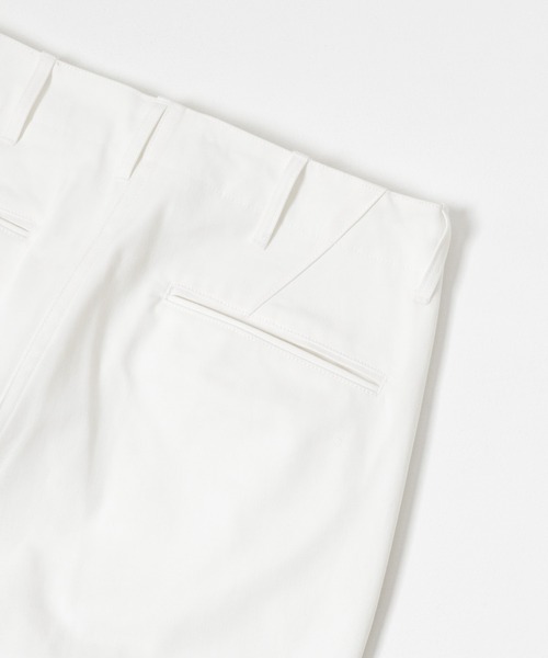 URBAN RESEARCH(アーバンリサーチ)の「ノータックチノパンツ(チノパンツ・メンズ・カーキ/ホワイト/ベージュ・MEDIUM/SMALL/LARGE)」の10枚目の写真
