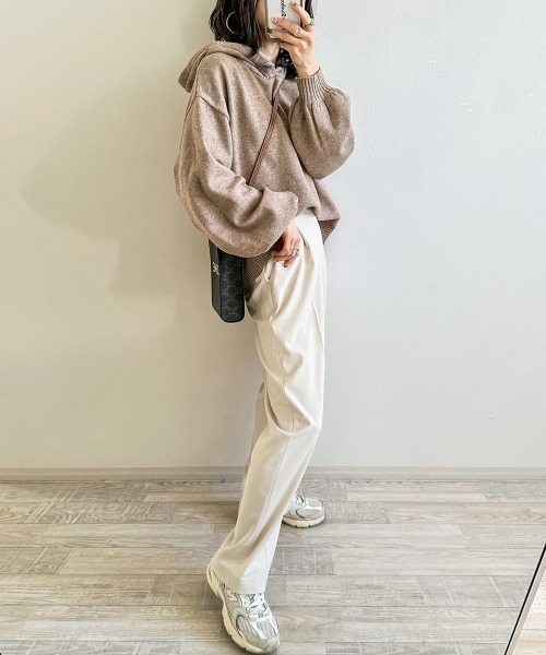 AMELY(エミリー)の「《mayoさんコラボ》ニットフーディー(ニット/セーター・レディース・グレー/モカ/ブラック・M/L)」の18枚目の写真