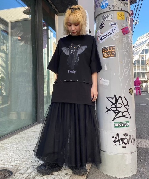 Candy Stripper(キャンディストリッパー)の「KITTEN DEVIL 2WAY Tシャツ(Tシャツ/カットソー・レディース・オフホワイト/ブラック・2)」の12枚目の写真