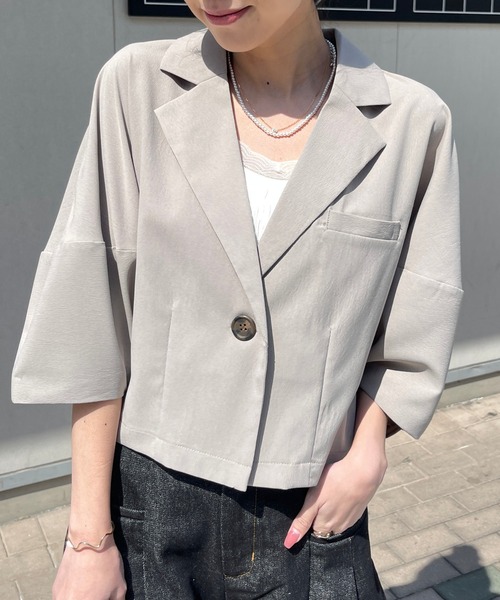 Meli rich（メリーリッチ）の「コクーン袖ショートジャケット（テーラードジャケット・レディース・アイボリー/グレイッシュベージュ・FREE）」の4枚目の写真