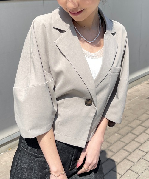 Meli rich（メリーリッチ）の「コクーン袖ショートジャケット（テーラードジャケット・レディース・アイボリー/グレイッシュベージュ・FREE）」の8枚目の写真