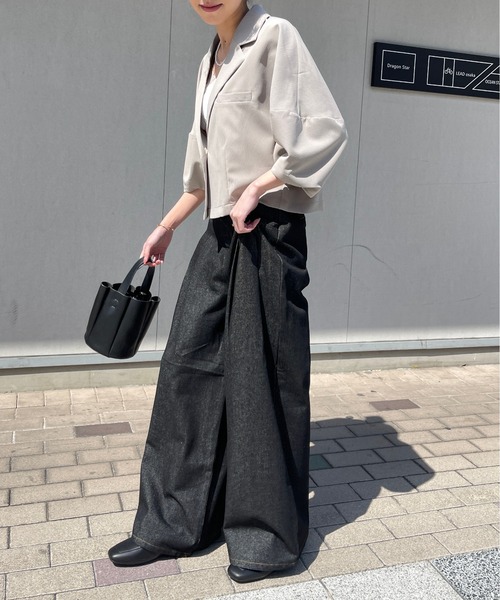 Meli rich（メリーリッチ）の「コクーン袖ショートジャケット（テーラードジャケット・レディース・アイボリー/グレイッシュベージュ・FREE）」の16枚目の写真