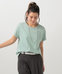クールネックプレーンTシャツ