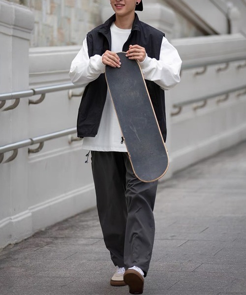 NEW GENTLEMAN(ニュージェントルマン)の「オーリー スタンドネック バルーンビッグベスト(ベスト・メンズ・ブラック/オリーブ・M/L)」の5枚目の写真