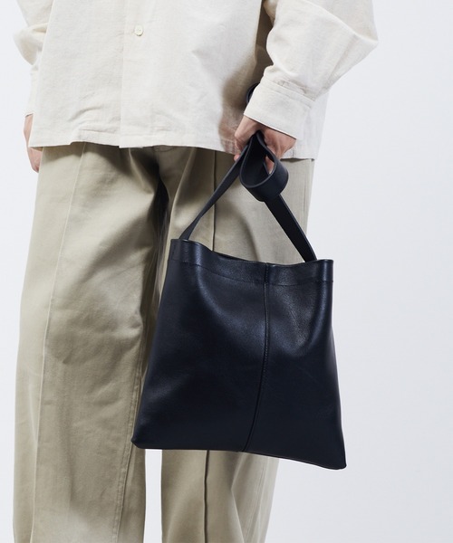 ITTI（イッチ）の「ITTI イッチ / MARY SHOULDER / RAPTO FLEX