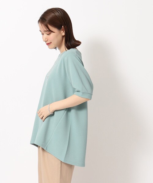 SHOO・LA・RUE（シューラルー）の「◆さらっと心地よいふくれジャカードAライントップス（Tシャツ/カットソー・レディース・グレー/ライトブルー/ベビーピンク/ブラック/ホワイト・04/03/02）」の15枚目の写真